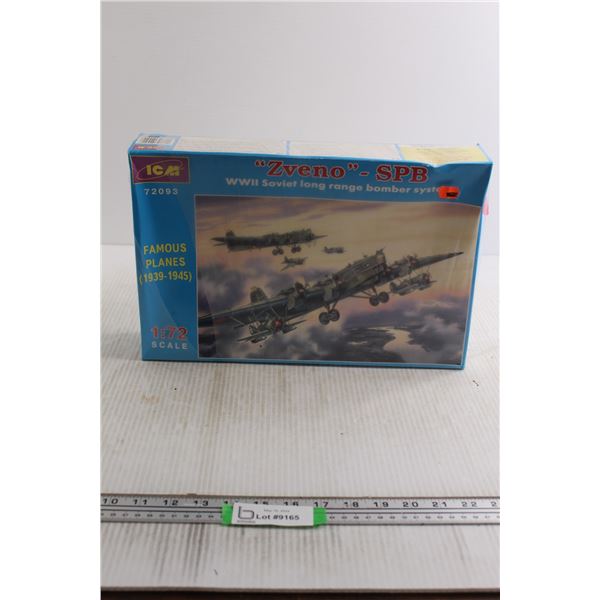 ICM Zveno SPB WW2 Soviet Long Range Bomber System Model Kit - Sealed