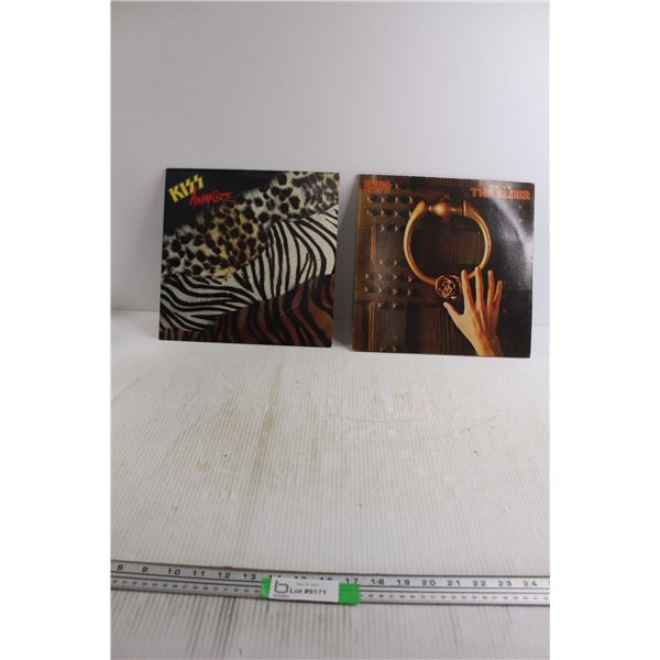 (2) KISS Vinyl Records - Animalize, The Elder