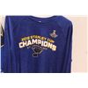 Image 2 : (2) New St. Louis Blues NHL Stanley Cup Champions XL Long-sleeved Shirt & Fleece Cozy with Arms