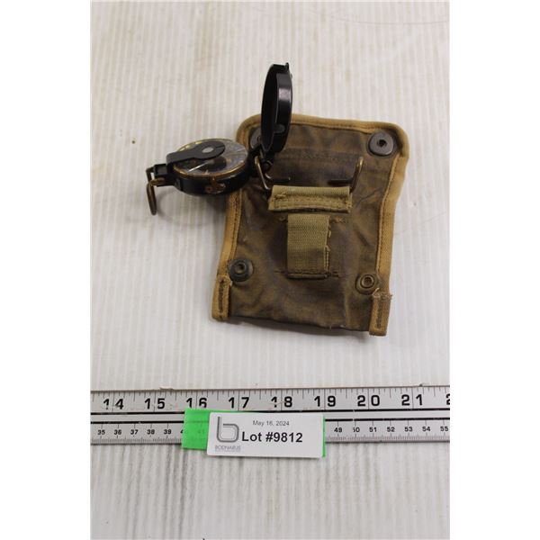 WWII Aviation Compass in Case - Cracked Glass, Works