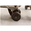 Image 4 : Antique Sunshine Roller Skates