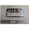 Image 1 : Gordie Howe Signature Sheet with Memorabilia Show Ticket