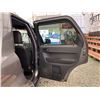 Image 41 : B2 --  2011 FORD ESCAPE XLT , AWD,  Grey, 171755 KM
