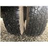 Image 18 : F4 --  2004 CHEVROLET SILVERADO 3500 CREW CAB 4X4 DUALLY, Silver, 205018 KM