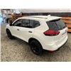 Image 21 : F6A --  2017 NISSAN ROGUE SV AWD, White, 210753