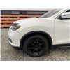 Image 26 : F6A --  2017 NISSAN ROGUE SV AWD, White, 210753