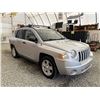 Image 9 : A2 --  2008 JEEP COMPASS SPORT AWD, Silver, 197085 KM