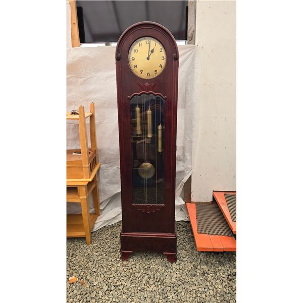 586 -- ART DECO GRANDMOTHER CLOCK IN WORKING CONDITION.