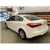 Image 21 : B6 --  2014 KIA FORTE LX , White, 123258 KM