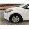 Image 27 : B6 --  2014 KIA FORTE LX , White, 123258 KM