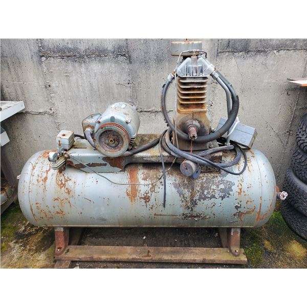 Large Air Compressor with new Pressure supply pump