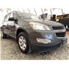 Image 8 : D4 --  2011 CHEVROLET TRAVERSE LS, Green, 230869 KM