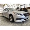 Image 8 : B3 --  2015 HYUNDAI SONATA SE, Silver, 203719 KM