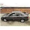 Image 25 : A12O --  2007 FORD FOCUS ZX4, Grey, 261,235 KM  "NO RESERVE"
