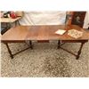 Image 1 : vintage extendable 3 leaf dining room table with 6 chairs