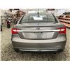 Image 18 : A12A --  2013 CHRYSLER 200 LIMITED, Silver, 208261 KM