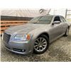 Image 1 : B6 --  2014 CHRYSLER 300C , Grey, 129737 KM