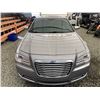 Image 7 : B6 --  2014 CHRYSLER 300C , Grey, 129737 KM
