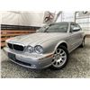Image 1 : A3 --  2004 JAGUAR XJ8 , Silver, 261091 KM
