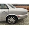 Image 25 : A3 --  2004 JAGUAR XJ8 , Silver, 261091 KM
