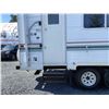 Image 18 : 0H --  2001 Wilderness 5th Wheel By Fleetwood RV, White,