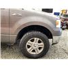 Image 29 : A12N --  2005 FORD F150 CREW CAB 4X4, Grey, UNKNOWN KM  "NO RESERVE"