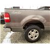 Image 31 : A12N --  2005 FORD F150 CREW CAB 4X4, Grey, UNKNOWN KM  "NO RESERVE"