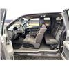 Image 47 : A12N --  2005 FORD F150 CREW CAB 4X4, Grey, UNKNOWN KM  "NO RESERVE"
