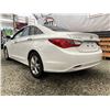 Image 20 : B5 --  2011 HYUNDAI SONATA SE, White, 228657