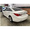 Image 21 : B5 --  2011 HYUNDAI SONATA SE, White, 228657