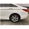 Image 25 : B5 --  2011 HYUNDAI SONATA SE, White, 228657