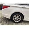 Image 31 : B5 --  2011 HYUNDAI SONATA SE, White, 228657