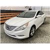 Image 3 : B5 --  2011 HYUNDAI SONATA SE, White, 228657