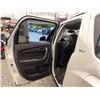 Image 39 : A12J --  2008 GMC ACADIA SLT-2 AWD , White, 235,280 KM