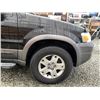 Image 29 : A12K --  2006 FORD ESCAPE XLT AWD , Black, 229,727 KM