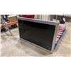 Image 2 : 40" STAINLESS STEEL ENCLOSED LCD TELEVISION WITH WALL MOUNT, POWER CORD AND REMOTE