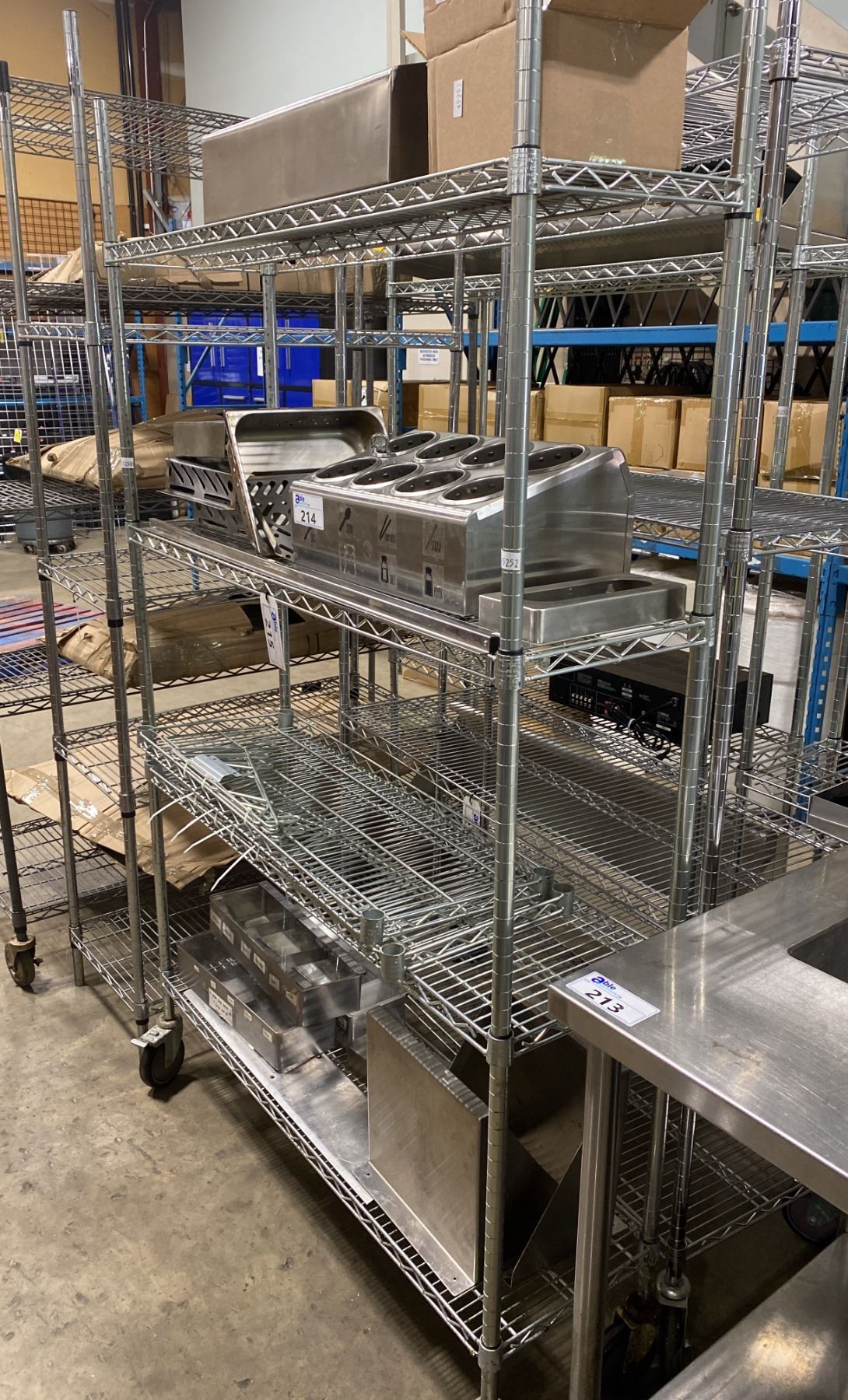 Metro Rack Display Table 4 TIER CHROME MOBILE METRO STYLE RACK ( APPROX. 4'W X 14