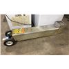 Image 2 : THE SHORTENING SHUTTLE COMMERCIAL HOT OIL TRANSPORT DEVICE