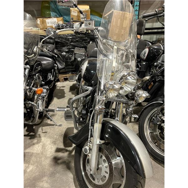 suzuki intruder vl150 1999