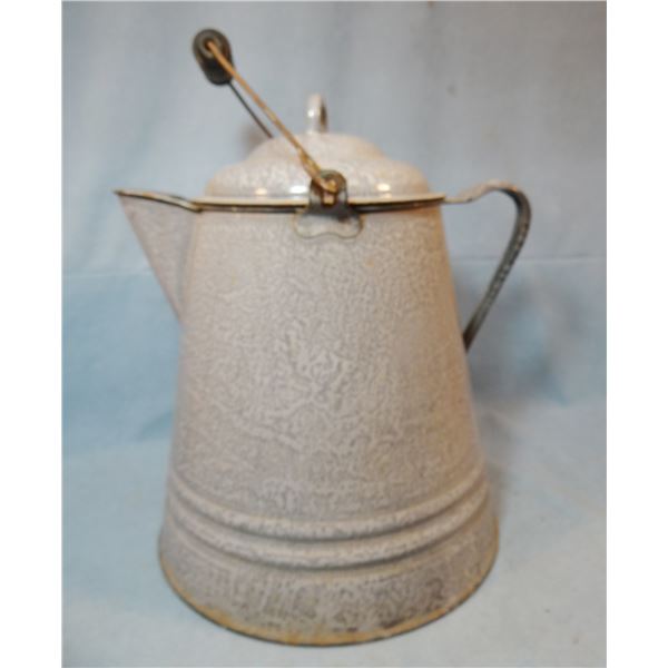 Chuckwagon coffee pot, grey enamel with pour handle, 14" tall