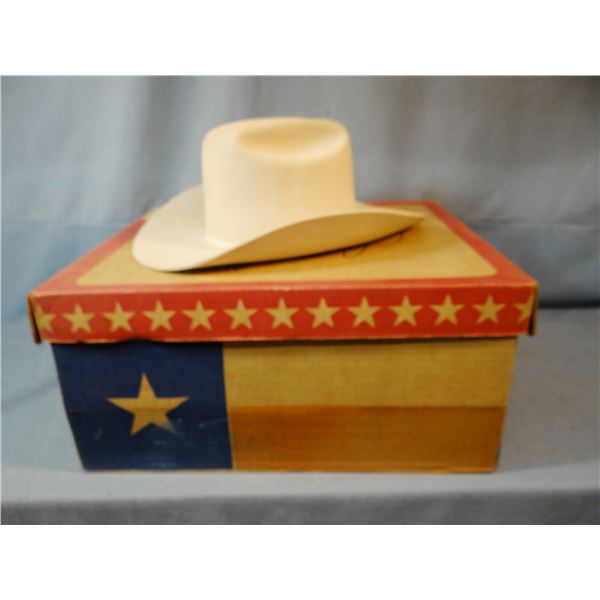 American Hat Co., 2XX furr blend cowboy hat, white, size 7 w/orginal box