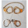 Image 1 : 2 pcs: Smith & Wesson leg chains with key & Smith & Wesson hand cuffs with key