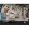 Image 1 : Rubbermaid 4ft Metal Pantry Kit