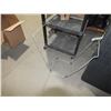 Image 3 : 4ft Plastic Folding Table & Bag Holder