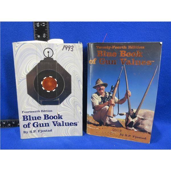 2 Books - Blue Book of Gun Values 14th and 24th Editions