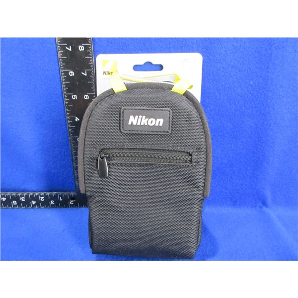 NEW - Nikon SnapPack Magnetic Open & Close Case