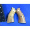 Image 1 : Wood Grips for Square Butt Ruger Redhawk with Screw