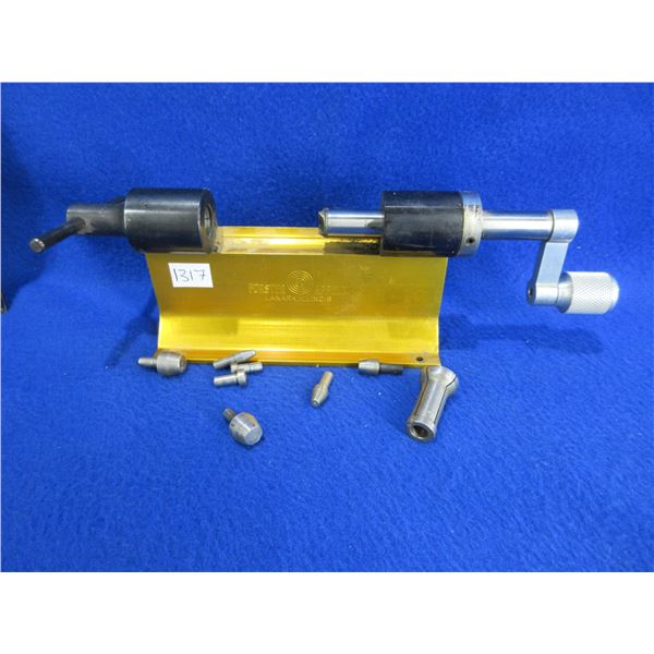 Forster Case Trimmer - Comes with 6 Pilots and 1 Collet