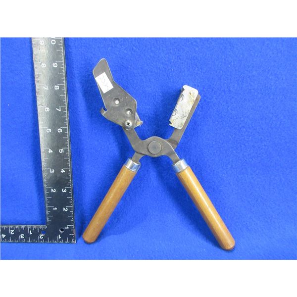 Lee 2 Cavity Bullet Mold 358-113 WC with Handles