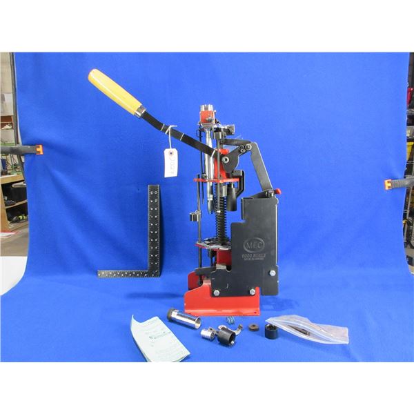 MEC 9000 Series Progressive Reloading Press